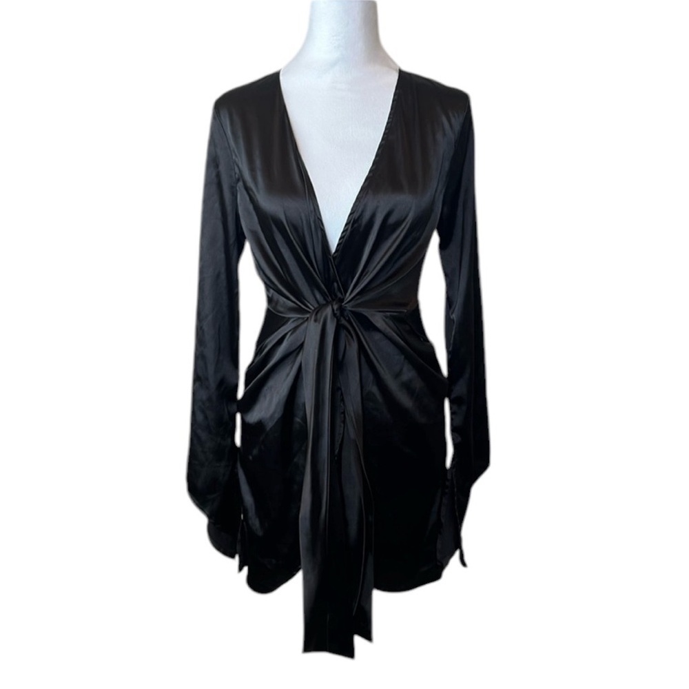 SHEIN- Long sleeve mini dress ties in the front